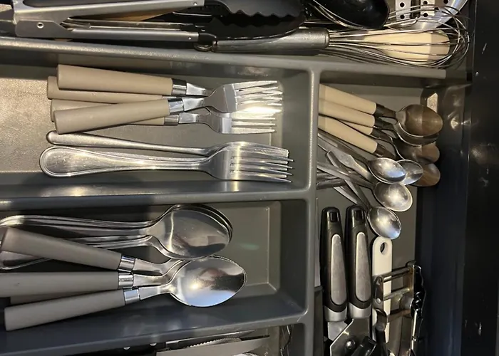 D'angelo アパート ユイ